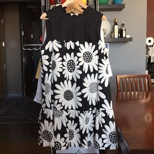 Black and white Victoria Beckham mod summer dress